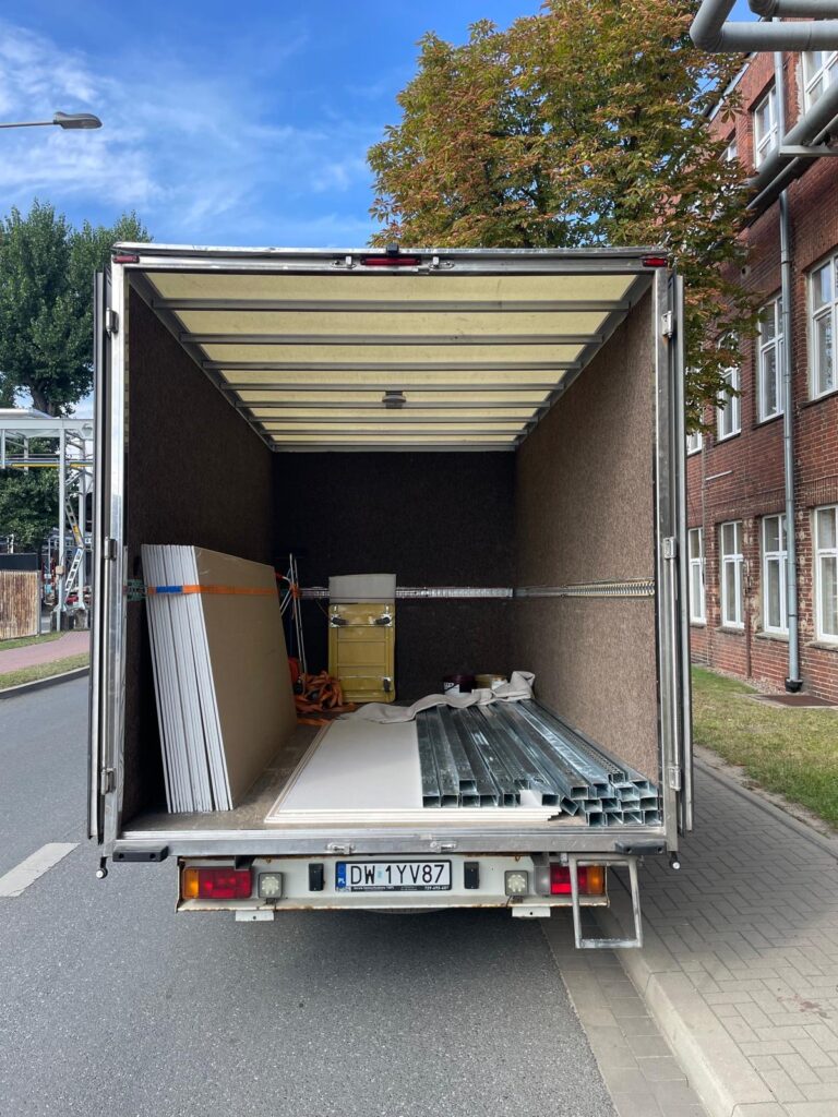 transport materialow budowlanych